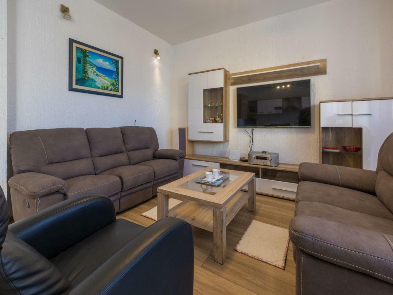 House Blanka Villa Драмал Екстериор снимка